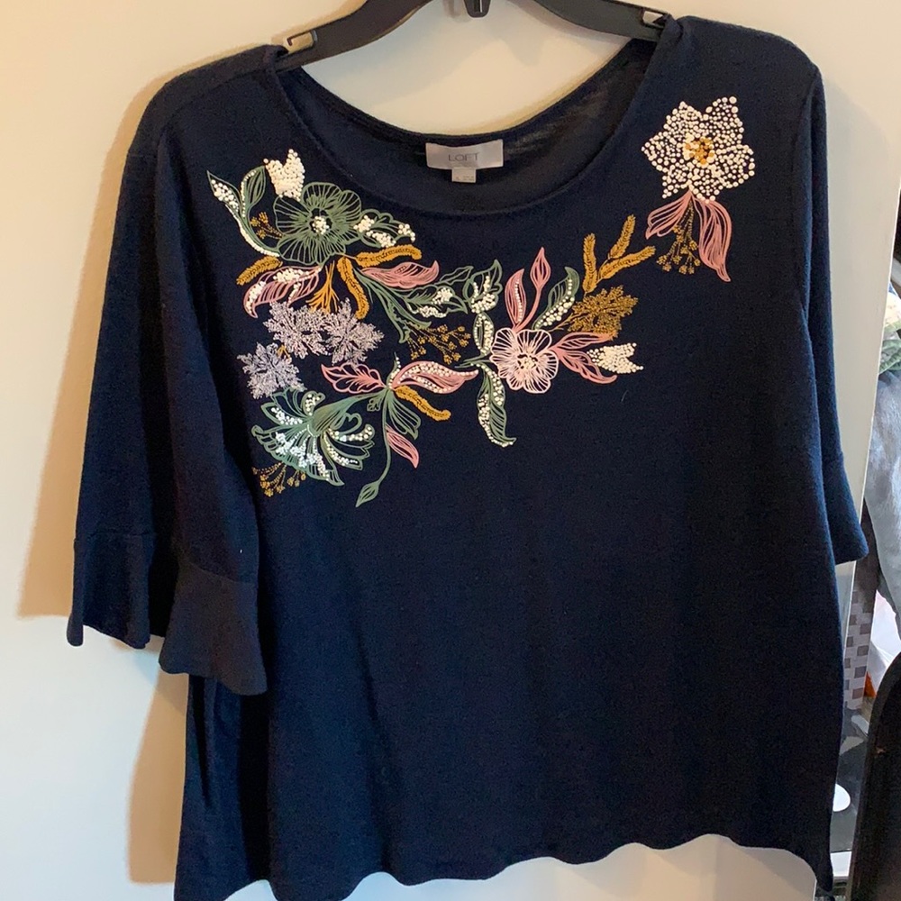 Woman’s LOFT size XL